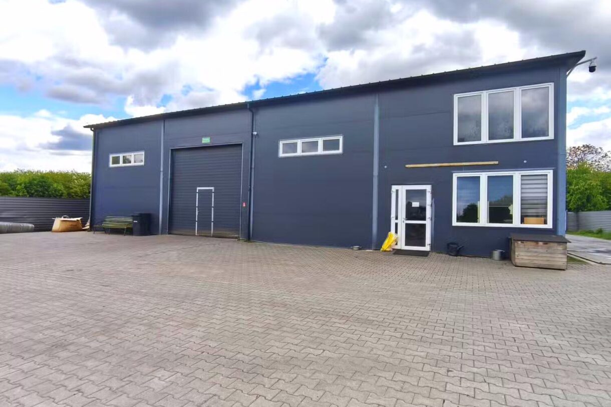 Lokal na sprzedaż, Świdnik, 300m2