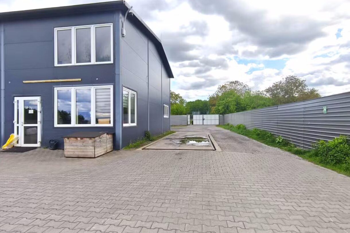 Lokal na sprzedaż, Świdnik, 300m2