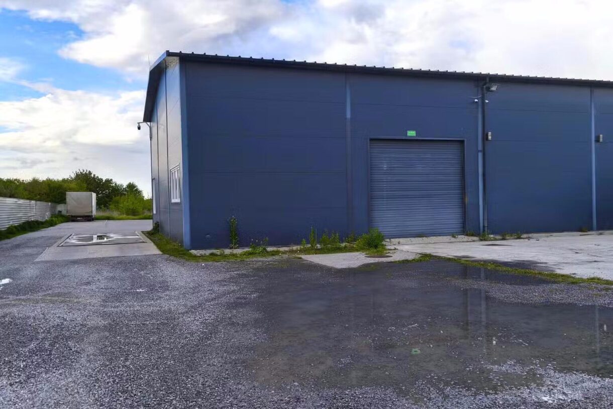 Lokal na sprzedaż, Świdnik, 300m2