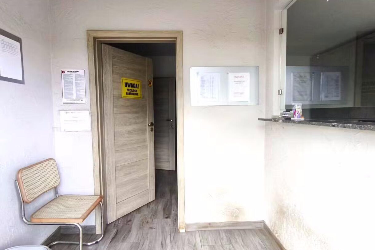 Lokal na sprzedaż, Świdnik, 300m2