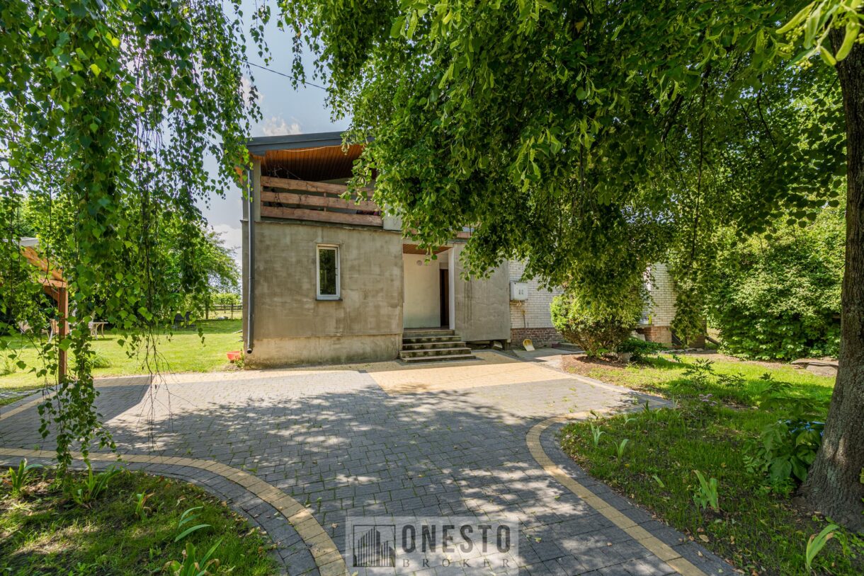 Dom na sprzedaż, Olesin, 128m2