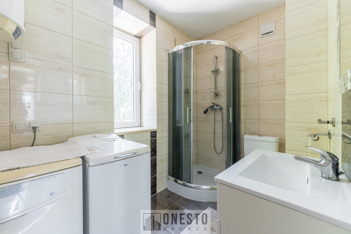 Dom na sprzedaż, Olesin, 128m2